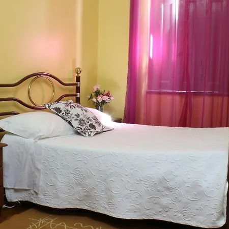 Guest house Pensao Elegante Lisbon